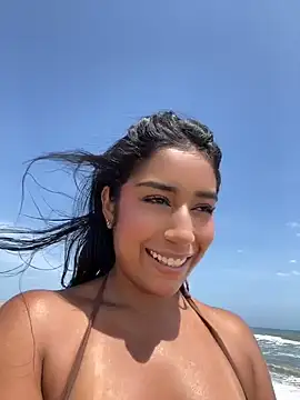 SaryJonex online show from July 22, 2026, 3:14 pm