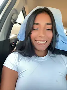 SaryJonex online show from July 31, 2026, 2:26 pm