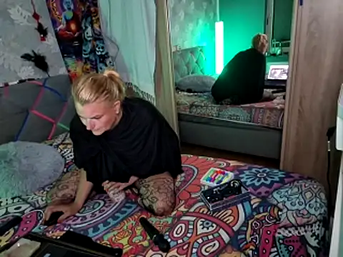 KingaCookies online show from May 18, 2026, 7:57 am
