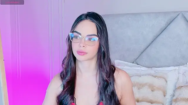 MaddisonEvanss online show from May 14, 2026, 8:06 pm