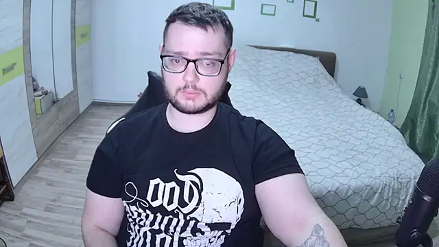 David chubby69 online show from April 24, 2026, 2:52 pm