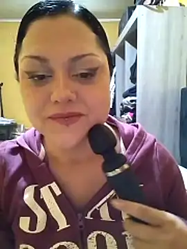Darklilithrose1  online show from May 4, 2026, 5:05 pm