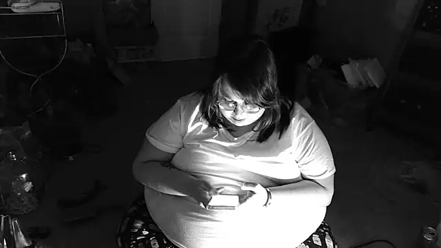 princessghostiii online show from May 2, 2026, 12:05 am