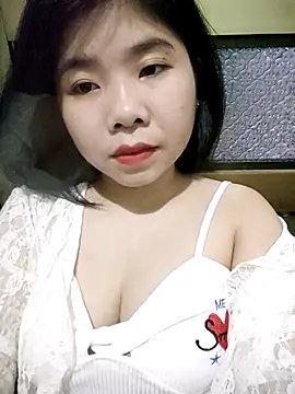 Ayti01 online show from May 7, 2026, 5:44 am