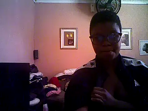 Hotboobs27 online show from June 16, 2026, 7:41 am