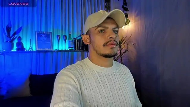 JaviCollins- online show from May 26, 2026, 12:53 am