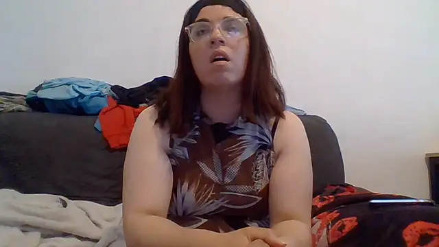 miss16 online show from June 1, 2026, 1:44 pm