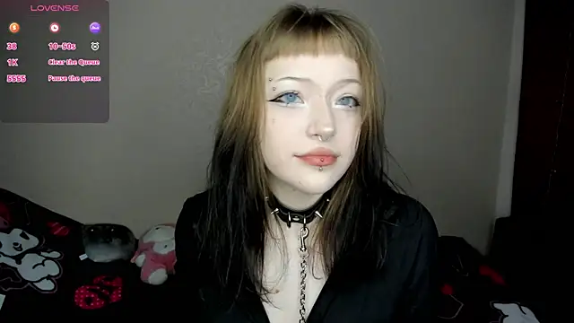 urmelodyy online show from April 30, 2026, 9:19 pm