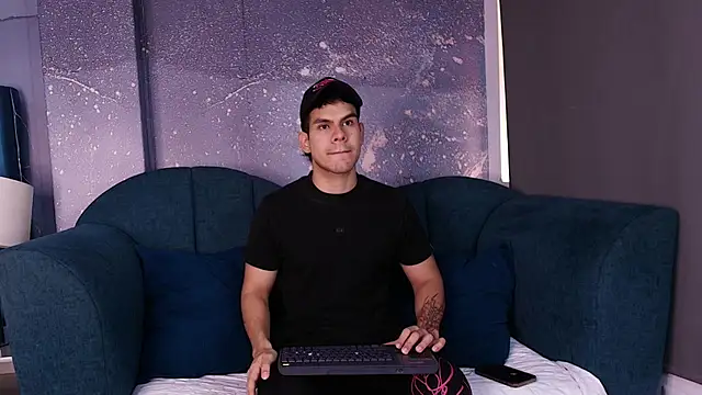 Derek Voss online show from June 23, 2026, 12:36 pm