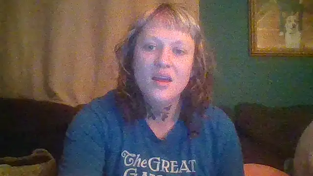 Snapshot of RosieSwitchBitch chatting on May 9, 2026, 2:59 am RosieSwitchBitch online show from May 9, 2026, 2:59 am