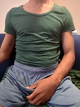 Switcherxxx online show from May 1, 2026, 3:33 am