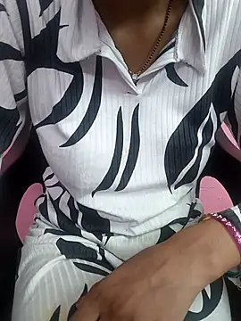 Snapshot of Anjal_hot chatting on May 5, 2026, 7:11 am Anjal hot online show from May 5, 2026, 7:11 am
