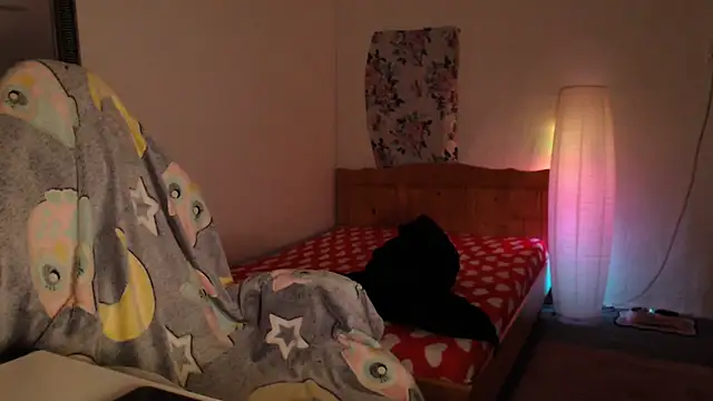 missydiorr10 online show from May 2, 2026, 9:36 am