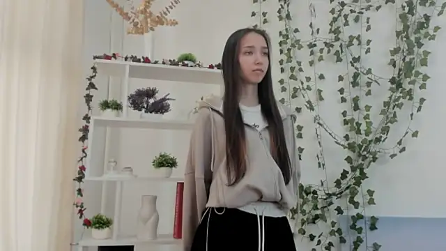 FlorineBuskey online show from April 25, 2026, 5:32 am