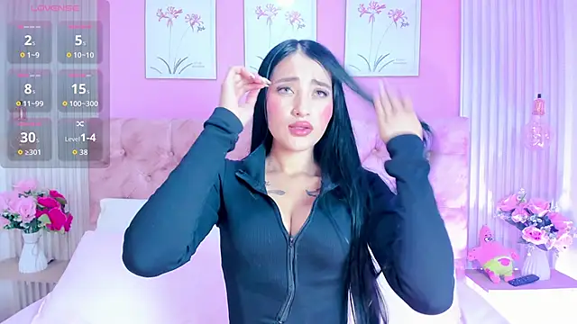 Ariana west  online show from May 5, 2026, 1:14 pm
