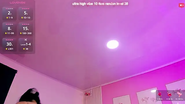Ariana west  online show from May 2, 2026, 12:43 pm
