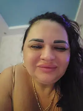 -CUTE-EVVIL- online show from May 14, 2026, 7:33 pm