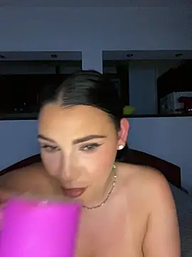 Snapshot of AylaSparkk chatting on July 19, 2026, 9:00 pm AylaSparkk online show from July 19, 2026, 9:00 pm