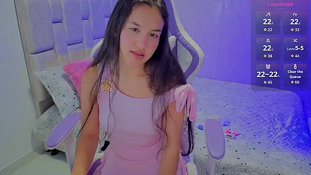 HeilyEvans online show from July 17, 2026, 1:08 pm