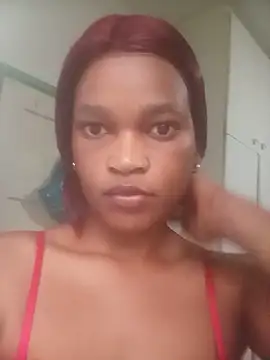 CreamySquritPussy online show from May 12, 2026, 3:07 pm