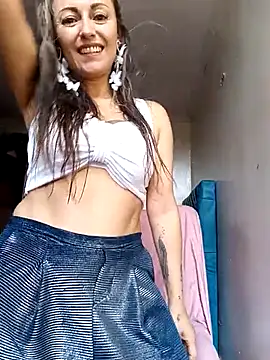 Angel Nova  online show from May 15, 2026, 3:21 pm