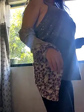 cuki593 online show from April 26, 2026, 7:33 pm