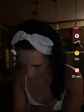 Vanessa Valentine online show from July 16, 2026, 9:28 am