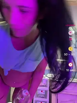 Vanessa Valentine online show from June 30, 2026, 1:44 pm