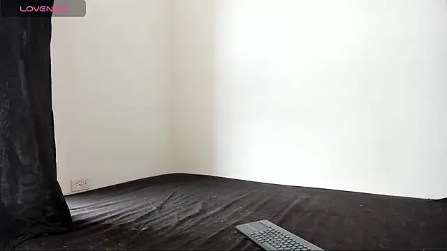 liammendoza98 online show from June 5, 2026, 2:56 pm
