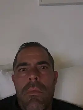 Riccardo86xx online show from May 27, 2026, 8:05 pm