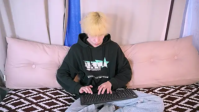 Evans Mark online show from April 28, 2026, 1:26 pm