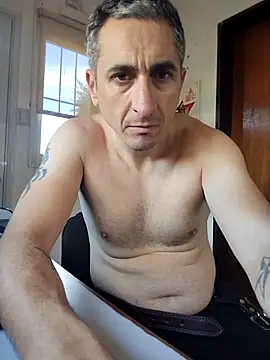 Alejandro83bsf online show from July 9, 2026, 6:07 pm