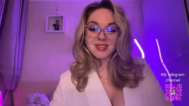 Snapshot of VictoriaTeacher chatting on April 28, 2026, 8:57 pm VictoriaTeacher online show from April 28, 2026, 8:57 pm