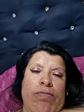 Samantha Kieran online show from June 15, 2026, 3:29 am