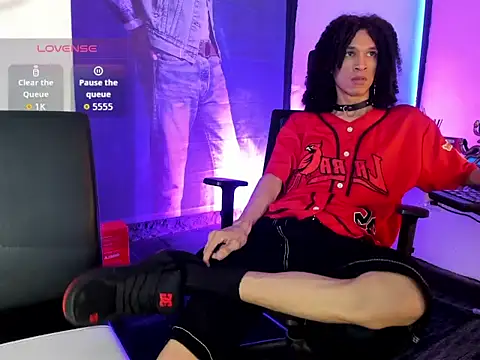 anddy hugecock online show from June 22, 2026, 1:41 pm