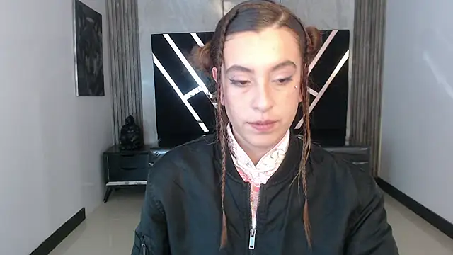 DamiaOshun ch online show from May 6, 2026, 7:51 pm