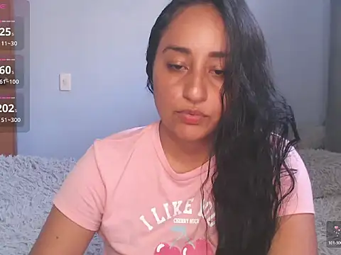 Snapshot of erotic_lov chatting on May 25, 2026, 9:57 pm erotic lov online show from May 25, 2026, 9:57 pm