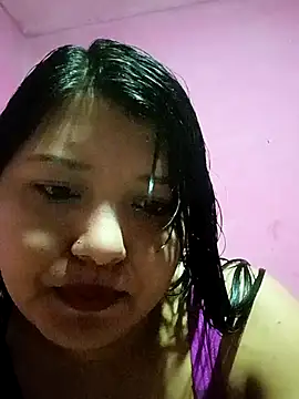 Estrellitadelmar online show from May 22, 2026, 2:48 pm