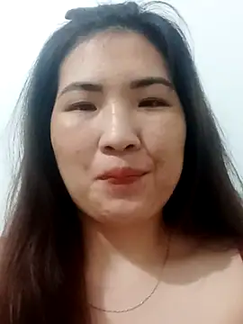 Kee2000 online show from April 29, 2026, 3:05 pm