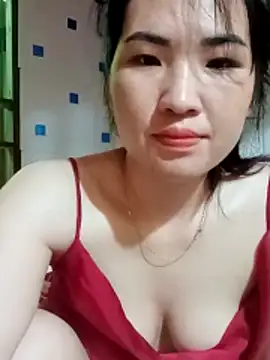 Kee2000 online show from June 13, 2026, 11:35 pm
