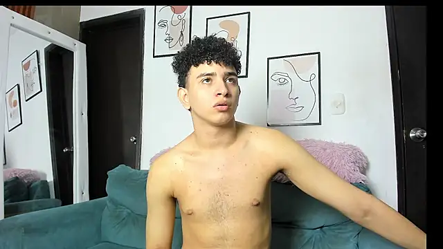 LOVE GUYS1 online show from June 13, 2026, 5:55 pm