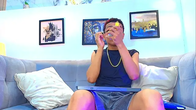 KING BOYS2026 online show from July 19, 2026, 1:25 am