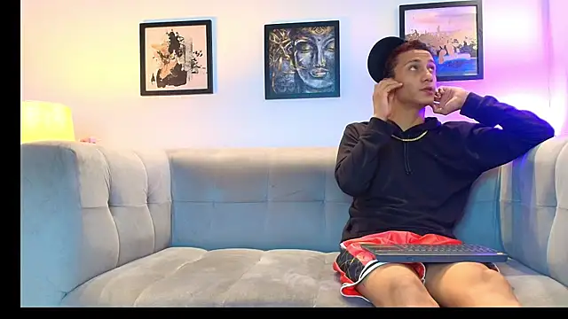 KING BOYS2026 online show from June 20, 2026, 1:54 am