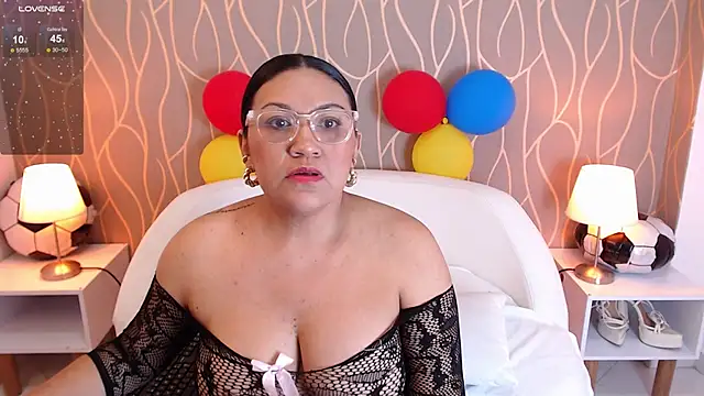 Snapshot of Victoria_Madore chatting on July 2, 2026, 4:07 am Victoria Madore online show from July 2, 2026, 4:07 am