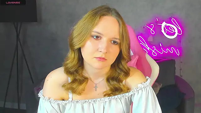 Emmaa Kimm online show from June 22, 2026, 1:00 am