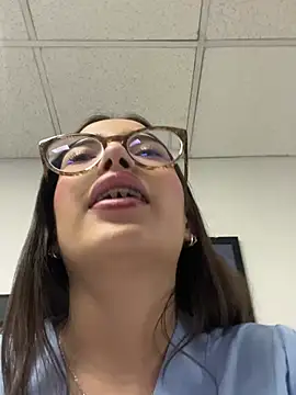 Sweet Milaa1 online show from June 29, 2026, 7:02 pm