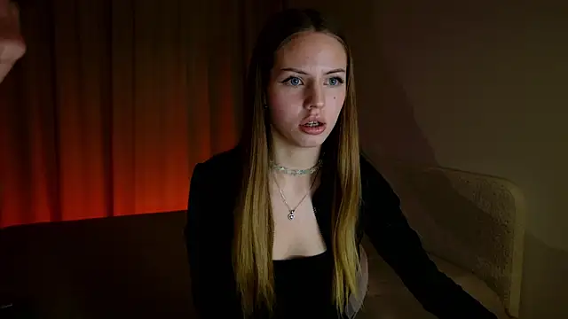 Bunny spark online show from April 28, 2026, 8:02 pm