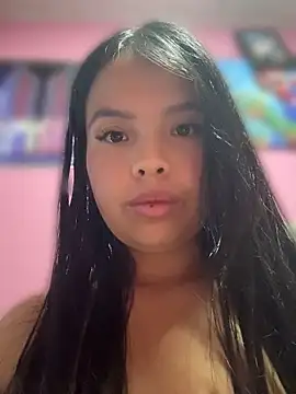 SweetHanna3 online show from May 3, 2026, 2:49 am