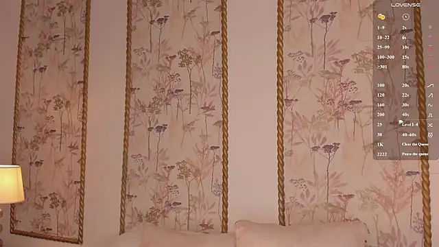 Snapshot of sara_castro24_ chatting on May 27, 2026, 7:32 pm sara castro24 online show from May 27, 2026, 7:32 pm