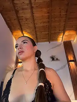 Snapshot of catalina_lafer chatting on May 21, 2026, 12:57 pm catalina lafer online show from May 21, 2026, 12:57 pm